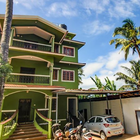 Super Hotel O Pradeep Guest House Near Baga Beach Eksteriør bilde